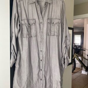 Philosophy gray duster length woven.Size L